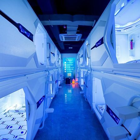 Riccarton Capsule Hotel Kuala Lumpur Exterior photo