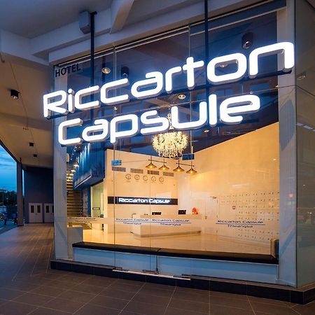 Riccarton Capsule Hotel Kuala Lumpur Exterior photo