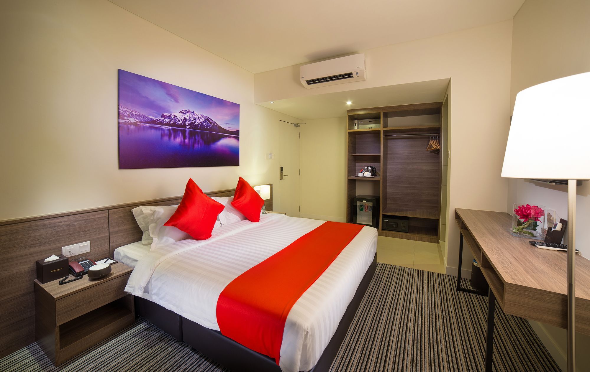 Riccarton Capsule Hotel Kuala Lumpur Exterior photo